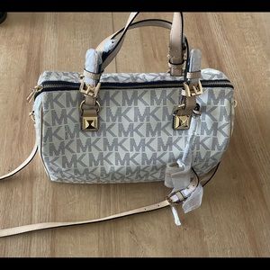 Michael Kors Lg Grayson Bag